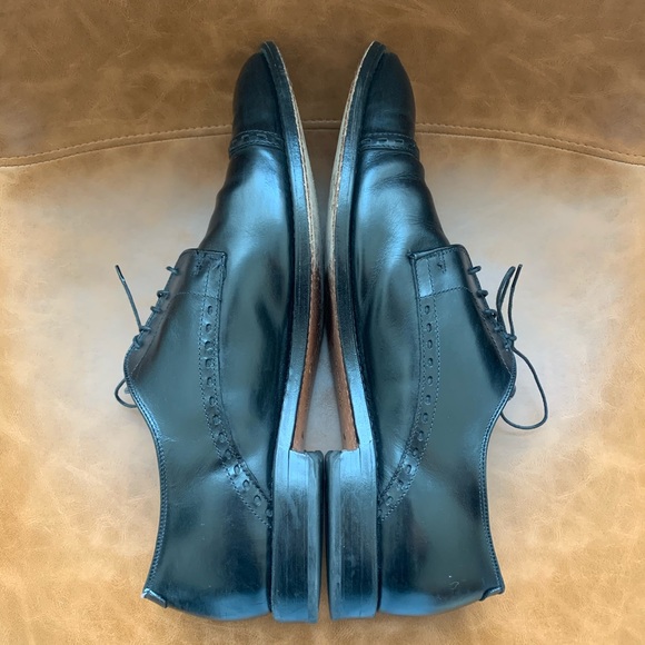 Allen Edmonds Black Madison Ave Cap Toe Oxford 14 main image 2